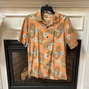 Tommy Bahama Silk Short Sleeve Button Up